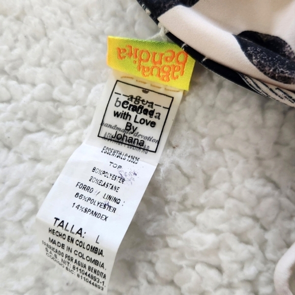 New!Agua Bendita Lolita Reversible Bikini Top - Picture 12 of 12